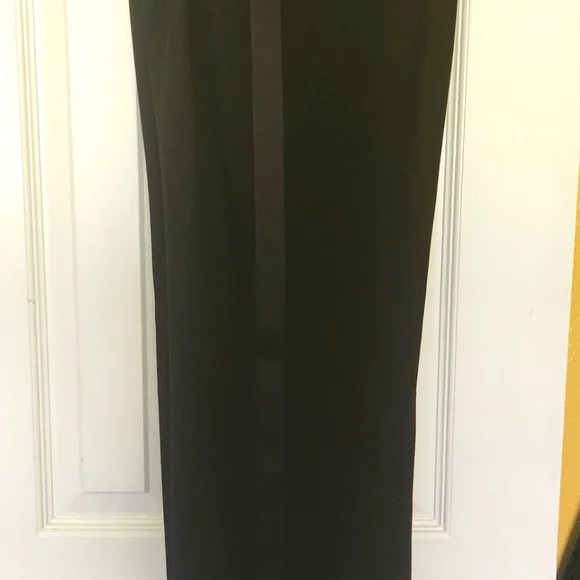 Donna Morgan black tuxedo suit - Picture 3 of 3